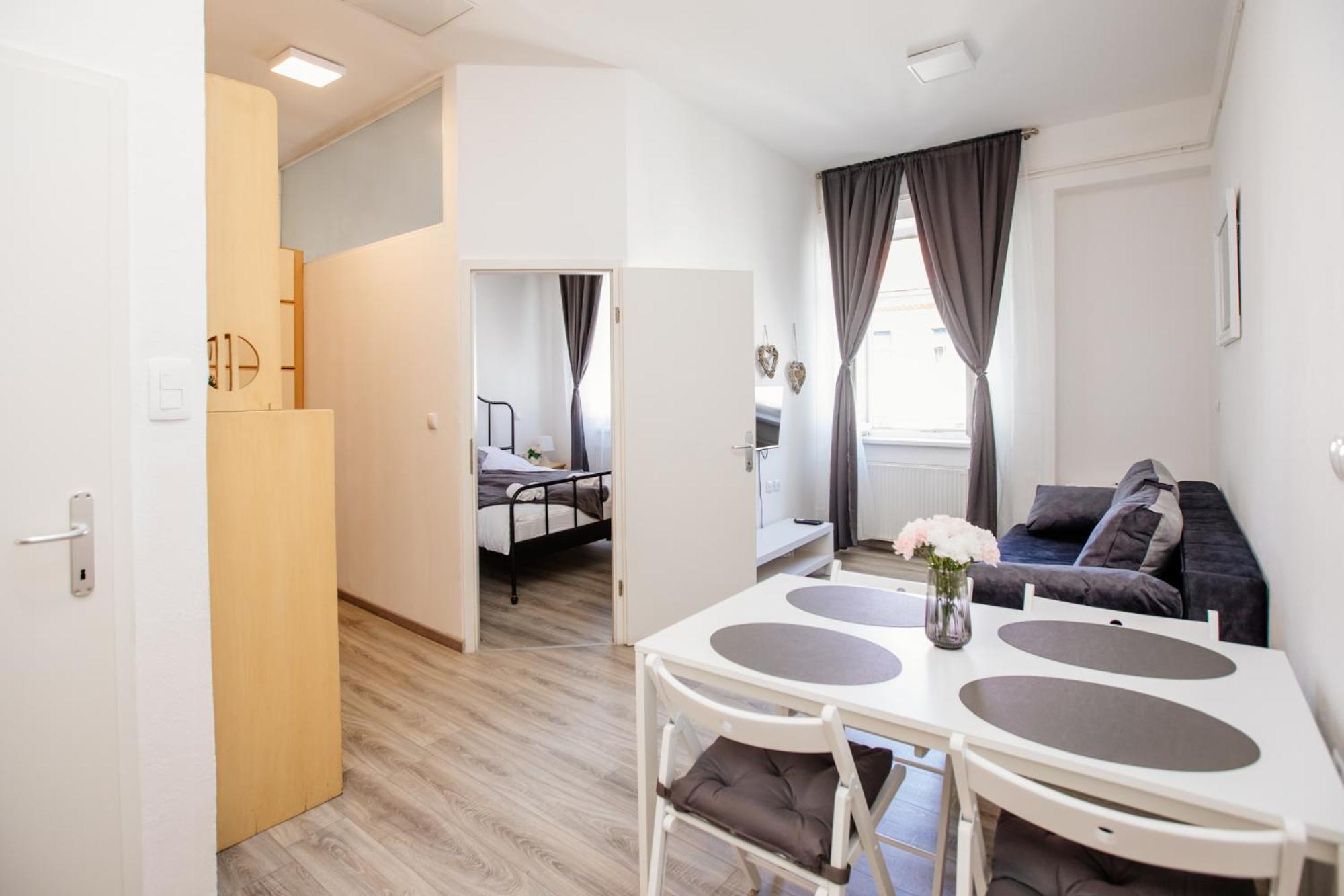Central View Point Apartment Любляна Екстериор снимка